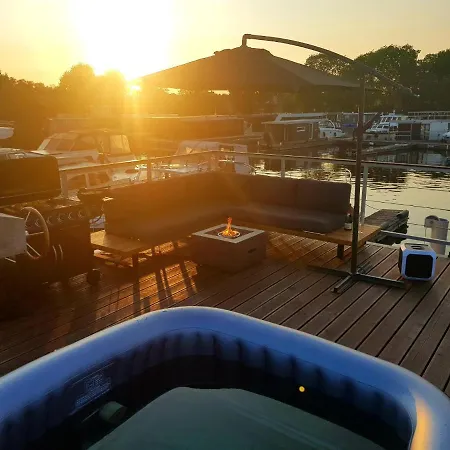 Hausboot Amantes