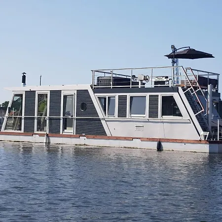 Hausboot Amantes Botel Brandenburg (Brandenburg an der Havel)